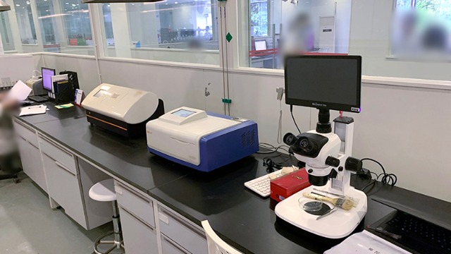 省實(shí)驗(yàn)室搬運(yùn)公司提醒帶電操作的安全預(yù)防 | 幫德運(yùn)