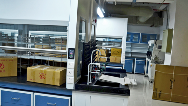 欽州實(shí)驗(yàn)室搬遷公司提醒大家：雷雨來襲，注意躲避|幫德運(yùn)