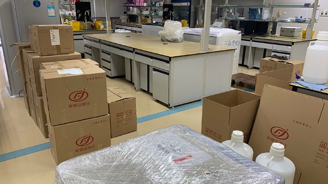 鶴壁市實驗室搬遷公司：實驗室搬遷時一定要謹慎小心！