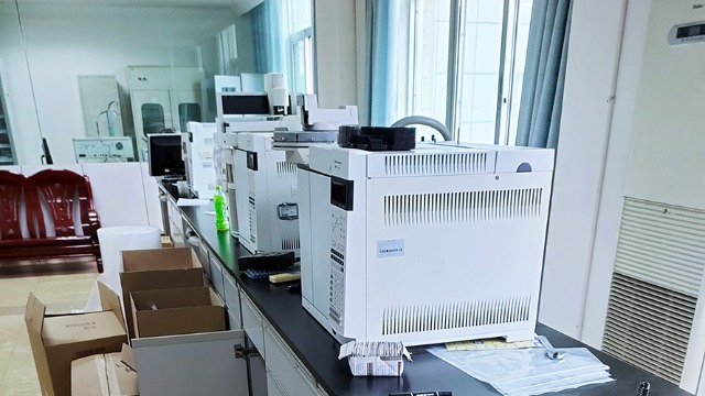 咸陽(yáng)市實(shí)驗(yàn)室儀器搬遷公司協(xié)助機(jī)場(chǎng)檢測(cè)