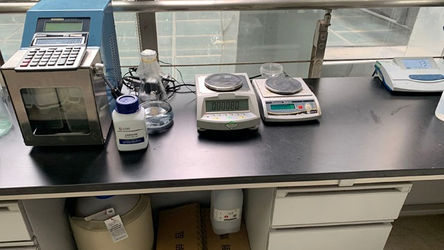 香格里拉市實(shí)驗(yàn)室設(shè)備搬遷參與退耕還林