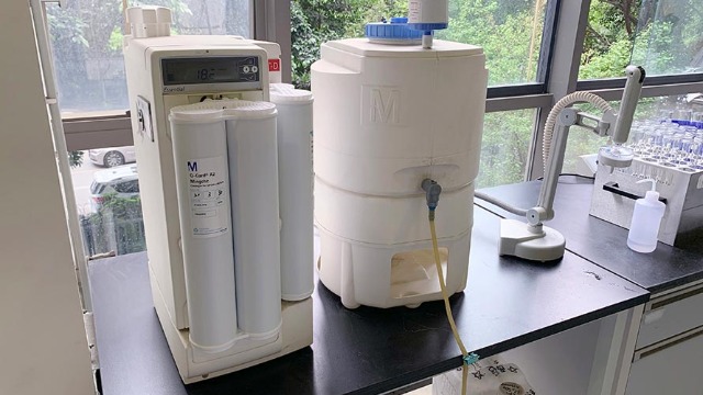 韓城實驗室設備搬運人員為奧運加油