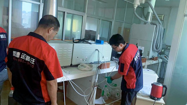 想要做好實(shí)驗(yàn)室搬遷，搬遷公司要做好規(guī)?；l(fā)展