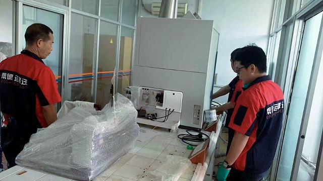 大型儀器設(shè)備搬遷的吊運(yùn)安全問題