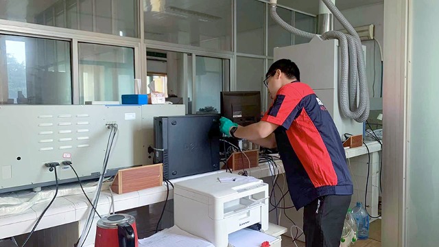 精密設(shè)備氮吹儀搬遷調(diào)試過程