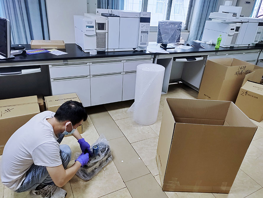 峨眉山實驗室設(shè)備搬遷 峨眉山實驗室設(shè)備搬遷