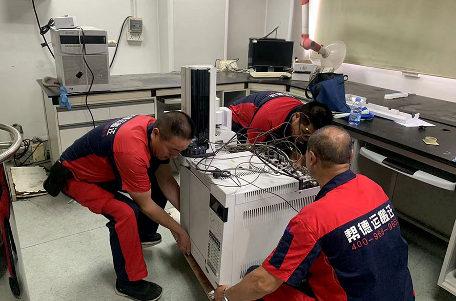 石獅實(shí)驗(yàn)室設(shè)備搬運(yùn) 石獅實(shí)驗(yàn)室設(shè)備搬運(yùn)