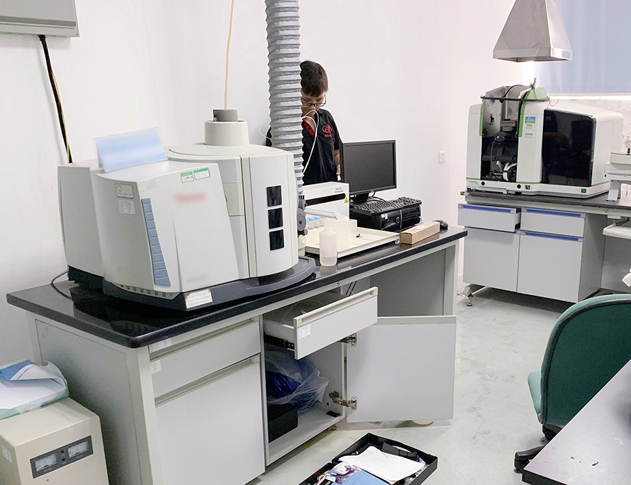 實(shí)驗(yàn)室搬遷