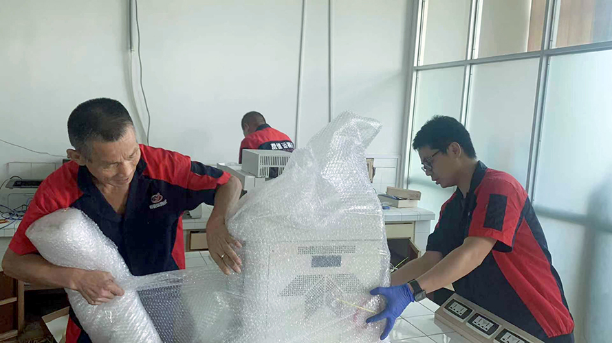 日喀則精密儀器設(shè)備搬遷公司選擇難？幫德運(yùn)給您靠譜建議