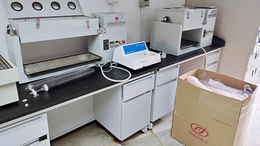 大冶市、丹江口市實驗儀器搬家